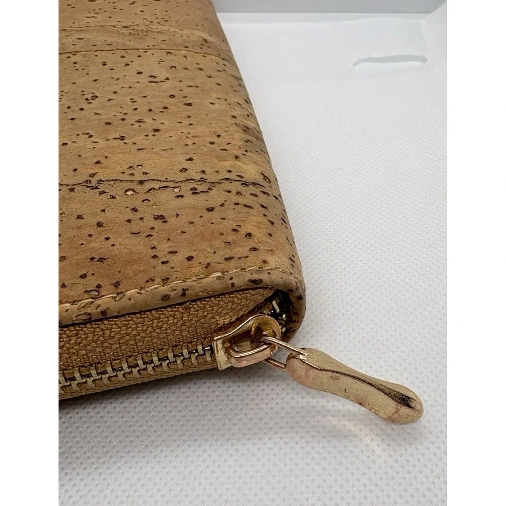 Portugal Cork Wallet Zip-Around Eco-Friendly Sustainable Vegan‎ Natural Boho
